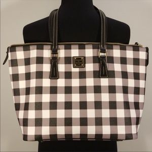Dooney and Bourke Black & White tucker ruby bag